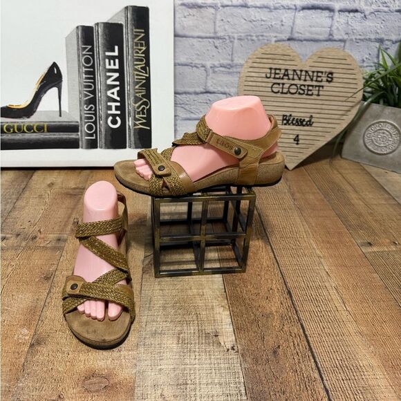 Taos Footwear Trulie Sandals camel size 9-9.5 - Picture 9 of 10